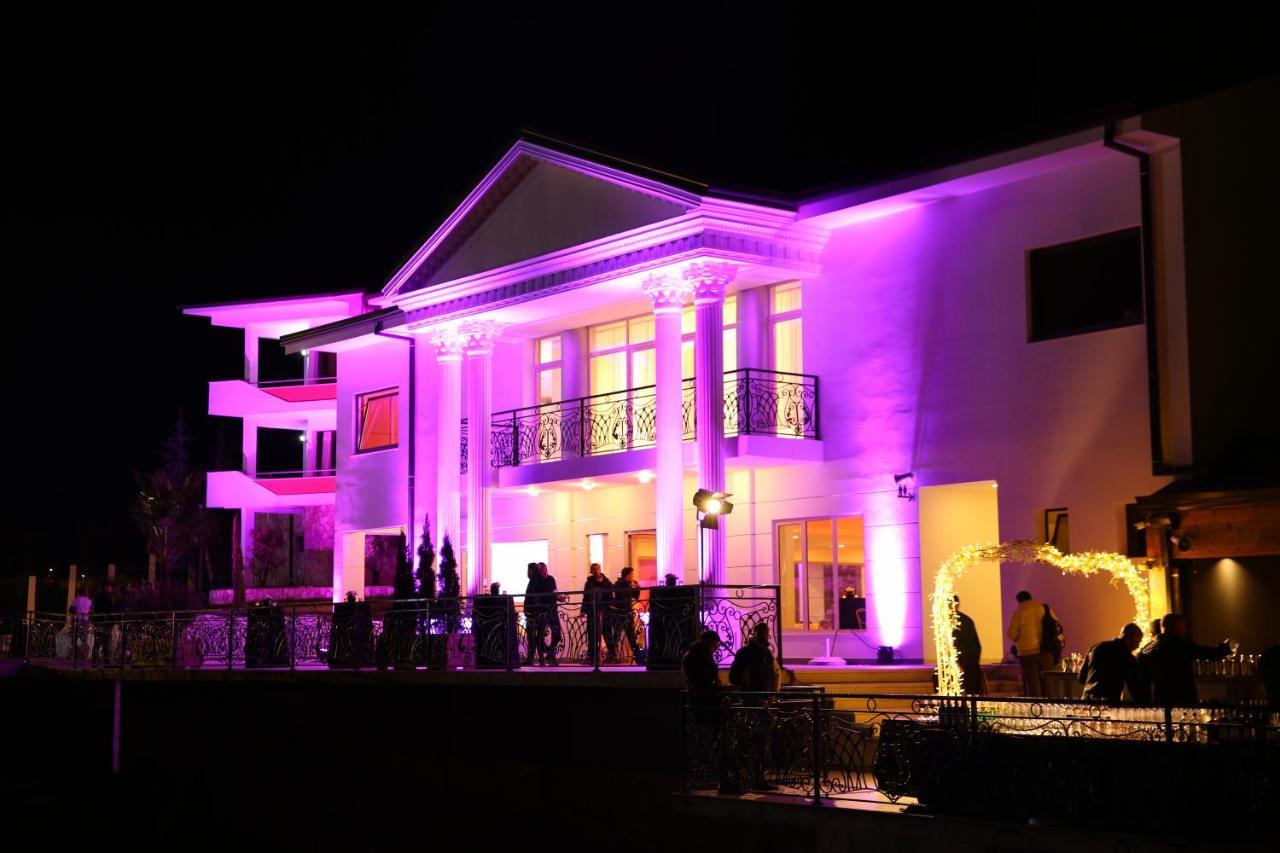 Chateau Linza Hotel 4*