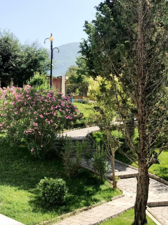 Hotel Chateau Linza Tirana